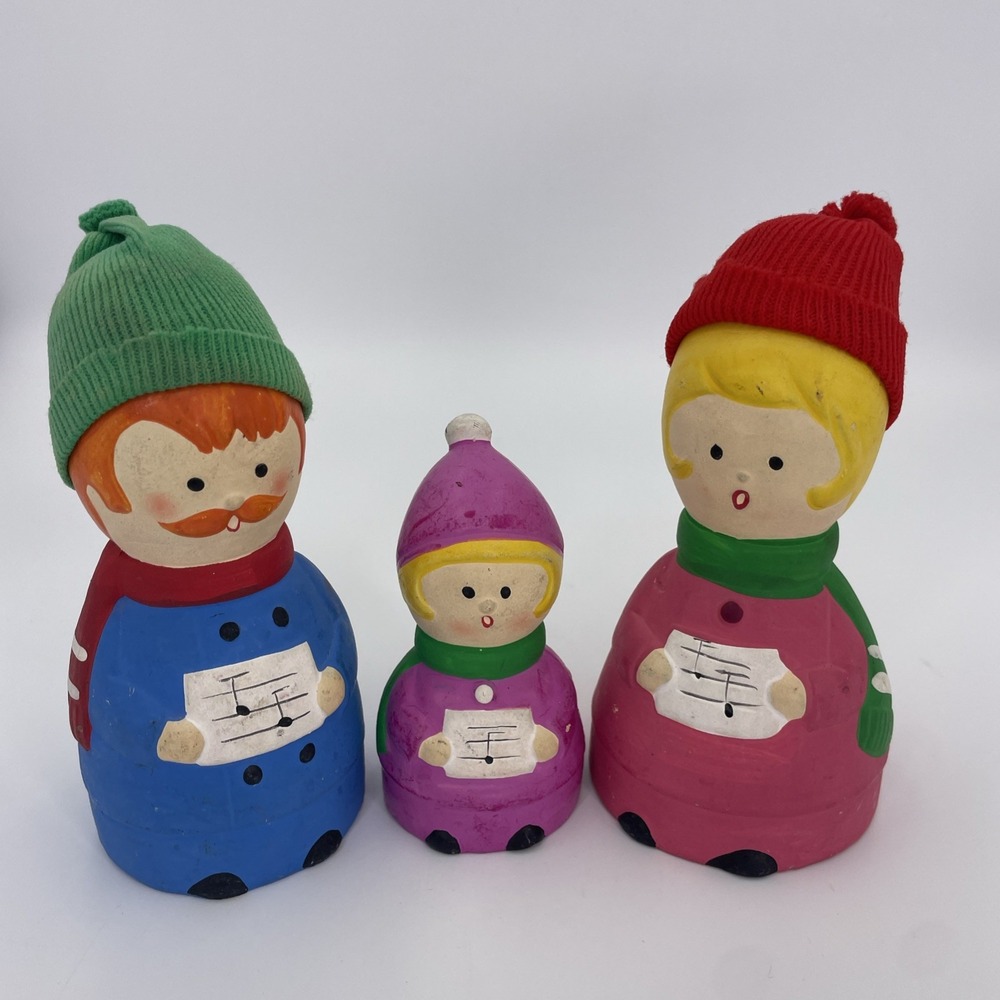 Christmas Caroler Figurines Set Of 3 Paper Mache Korea VINTAGE MCM Kitschy Folk
